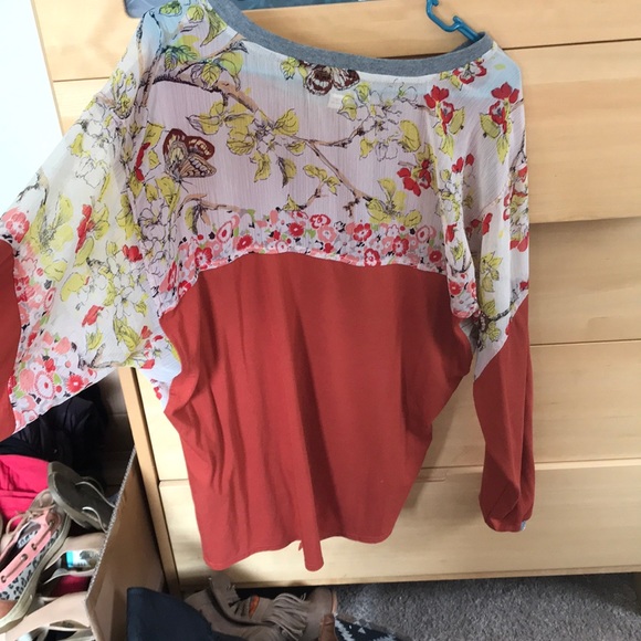Anthropologie blouse - Picture 4 of 6